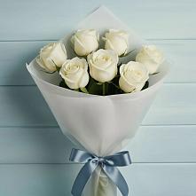Букет 7 Белых роз Эдлесс Лав в Аркуле