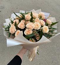 Букет Кремовые розы Латте в Аркуле