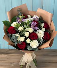 Букет цветов из:  Розы и Альстромерии в Аркуле