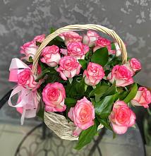 Цветочная композиция из Розы в корзине #REPLACE_PRED# Аркуле