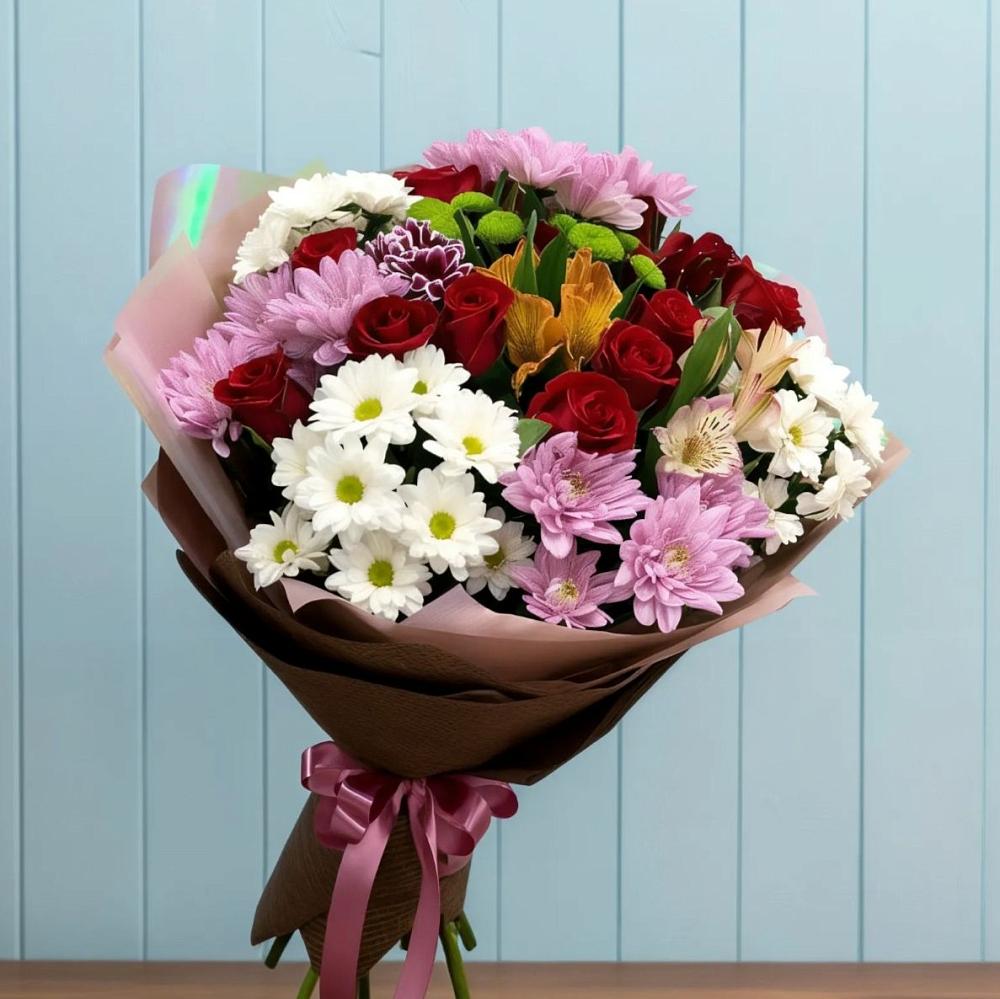 Букет цветов из: Розы, Хризантемы и Альстромерии в Аркуле