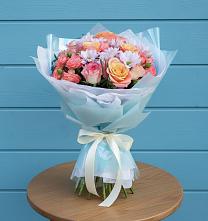 Букет цветов из:  Хризантемы и Розы в Аркуле