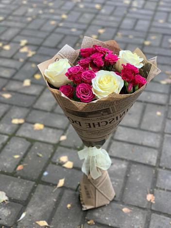 Букет цветов из: Розы в Аркуле
