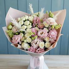 Букет цветов из:  Альстромерии и Розы в Аркуле